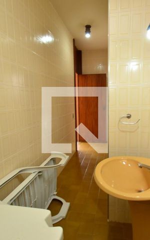 Apartamento à venda com 560m², 5 quartos e 3 vagas Apartamento à venda com 560m², 5 quartos e 3 vagasBanheiro sauna