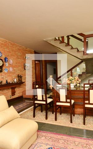 Apartamento à venda com 560m², 5 quartos e 3 vagas Apartamento à venda com 560m², 5 quartos e 3 vagasSala 3 ambientes
