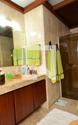 Apartamento à venda com 560m², 5 quartos e 3 vagas Apartamento à venda com 560m², 5 quartos e 3 vagasBanheiro suite1