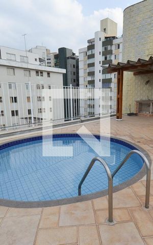 Apartamento à venda com 560m², 5 quartos e 3 vagas Apartamento à venda com 560m², 5 quartos e 3 vagasArea privativa/ piscina