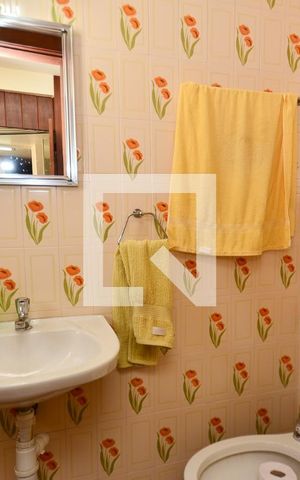 Apartamento à venda com 560m², 5 quartos e 3 vagas Apartamento à venda com 560m², 5 quartos e 3 vagasBanheiro suite2