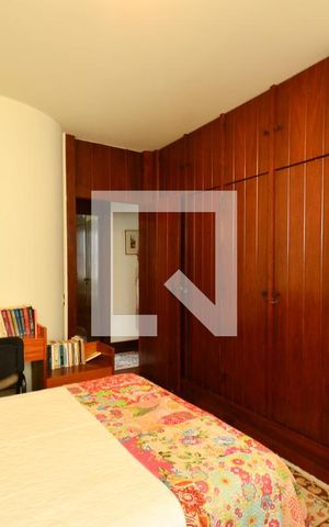 Apartamento à venda com 560m², 5 quartos e 3 vagas Apartamento à venda com 560m², 5 quartos e 3 vagasQuarto 3