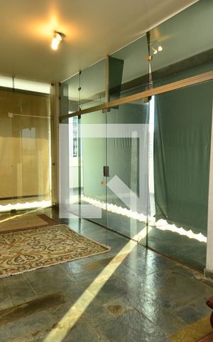 Apartamento à venda com 560m², 5 quartos e 3 vagas Apartamento à venda com 560m², 5 quartos e 3 vagasSala cobertura