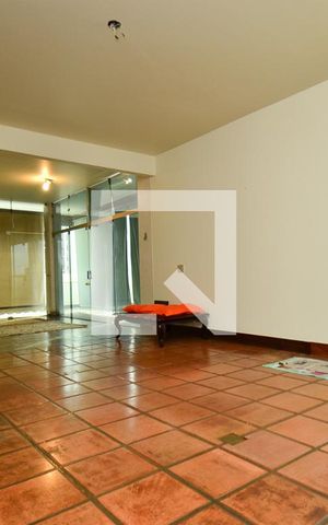 Apartamento à venda com 560m², 5 quartos e 3 vagas Apartamento à venda com 560m², 5 quartos e 3 vagasSala cobertura