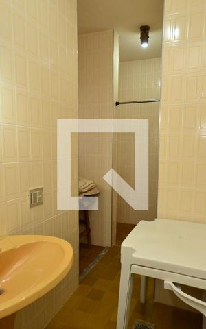 Apartamento à venda com 560m², 5 quartos e 3 vagas Apartamento à venda com 560m², 5 quartos e 3 vagasBanheiro sauna