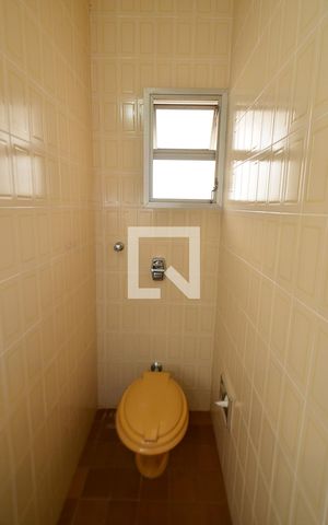 Apartamento à venda com 560m², 5 quartos e 3 vagas Apartamento à venda com 560m², 5 quartos e 3 vagasBanheiro sauna