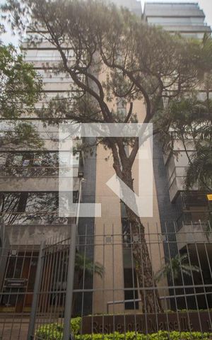Apartamento à venda com 174m², 2 quartos e 2 vagas Apartamento à venda com 174m², 2 quartos e 2 vagasFachada