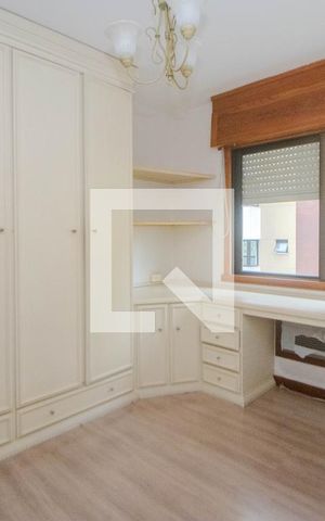 Apartamento à venda com 174m², 2 quartos e 2 vagas Apartamento à venda com 174m², 2 quartos e 2 vagasQuarto