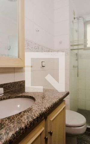 Apartamento à venda com 174m², 2 quartos e 2 vagas Apartamento à venda com 174m², 2 quartos e 2 vagasBanheiro Social