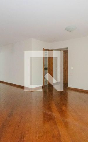 Apartamento à venda com 174m², 2 quartos e 2 vagas Apartamento à venda com 174m², 2 quartos e 2 vagasSala