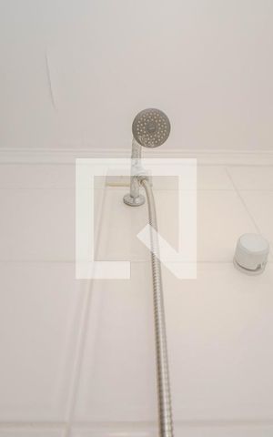 Apartamento à venda com 174m², 2 quartos e 2 vagas Apartamento à venda com 174m², 2 quartos e 2 vagasBanheiro Social