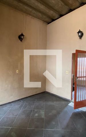 Apartamento à venda com 160m², 3 quartos e sem vaga Apartamento à venda com 160m², 3 quartos e sem vagaSala