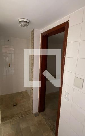 Apartamento à venda com 160m², 3 quartos e sem vaga Apartamento à venda com 160m², 3 quartos e sem vagaSauna