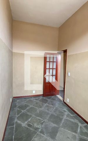 Apartamento à venda com 160m², 3 quartos e sem vaga Apartamento à venda com 160m², 3 quartos e sem vagaSala