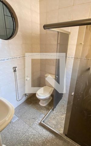 Apartamento à venda com 160m², 3 quartos e sem vaga Apartamento à venda com 160m², 3 quartos e sem vagaBanheiro