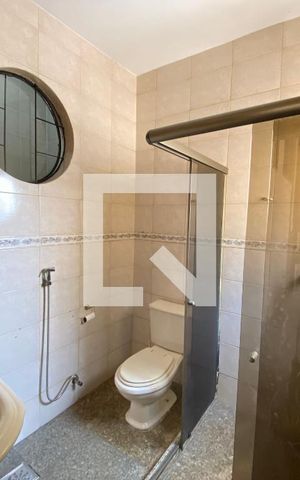 Apartamento à venda com 160m², 3 quartos e sem vaga Apartamento à venda com 160m², 3 quartos e sem vagaBanheiro
