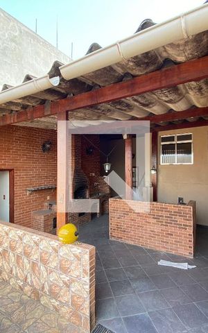 Apartamento à venda com 160m², 3 quartos e sem vaga Apartamento à venda com 160m², 3 quartos e sem vagaCozinha gourmet