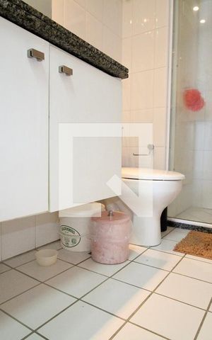 Apartamento para alugar com 90m², 3 quartos e 2 vagas Apartamento para alugar com 90m², 3 quartos e 2 vagasBanheiro Social