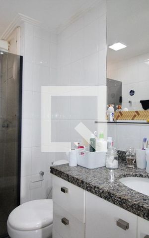 Apartamento para alugar com 90m², 3 quartos e 2 vagas Apartamento para alugar com 90m², 3 quartos e 2 vagasBanheiro do Quarto 2