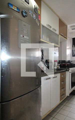 Apartamento para alugar com 90m², 3 quartos e 2 vagas Apartamento para alugar com 90m², 3 quartos e 2 vagasCozinha e Área de Serviço