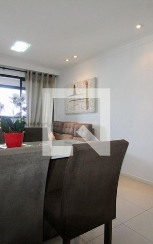 Apartamento para alugar com 90m², 3 quartos e 2 vagas Apartamento para alugar com 90m², 3 quartos e 2 vagasSala