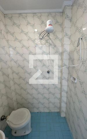 Apartamento à venda com 200m², 3 quartos e 2 vagas Apartamento à venda com 200m², 3 quartos e 2 vagasBanheiro 1