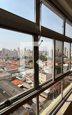 Apartamento à venda com 200m², 3 quartos e 2 vagas Apartamento à venda com 200m², 3 quartos e 2 vagasSala