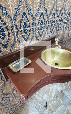 Apartamento à venda com 200m², 3 quartos e 2 vagas Apartamento à venda com 200m², 3 quartos e 2 vagasLavabo