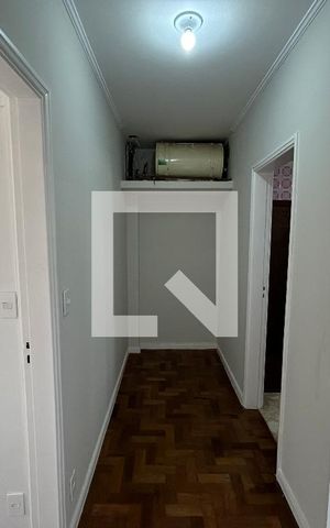 Apartamento à venda com 200m², 3 quartos e 2 vagas Apartamento à venda com 200m², 3 quartos e 2 vagasCloset da suíte 1