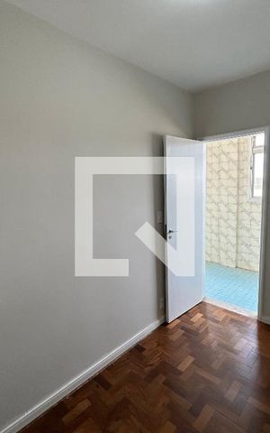 Apartamento à venda com 200m², 3 quartos e 2 vagas Apartamento à venda com 200m², 3 quartos e 2 vagasQuarto 3