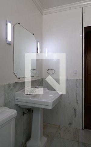 Apartamento à venda com 205m², 3 quartos e 2 vagasBanheiro Social