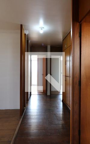 Apartamento à venda com 205m², 3 quartos e 2 vagasCorredor