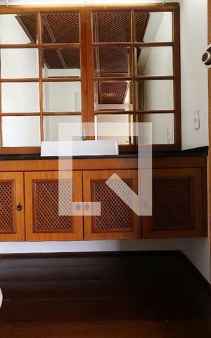 Apartamento à venda com 205m², 3 quartos e 2 vagasLavabo
