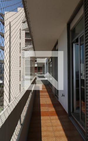 Apartamento à venda com 205m², 3 quartos e 2 vagasVaranda