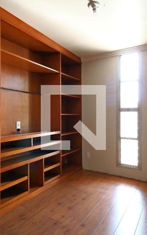 Apartamento à venda com 205m², 3 quartos e 2 vagasSala de TV