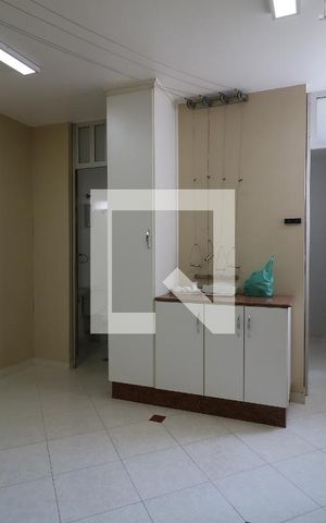 Apartamento à venda com 205m², 3 quartos e 2 vagasÁrea de Serviço