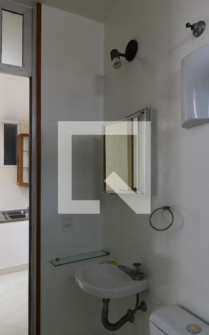 Apartamento à venda com 205m², 3 quartos e 2 vagasBanheiro de Serviço