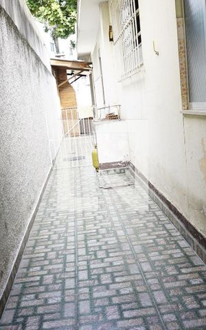 Casa à venda com 450m², 5 quartos e 4 vagasCorredor