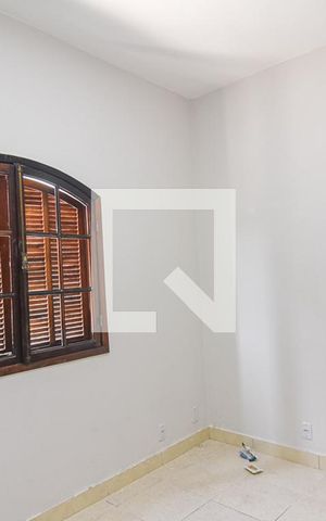 Casa à venda com 180m², 3 quartos e sem vaga Casa à venda com 180m², 3 quartos e sem vagaQuarto 2