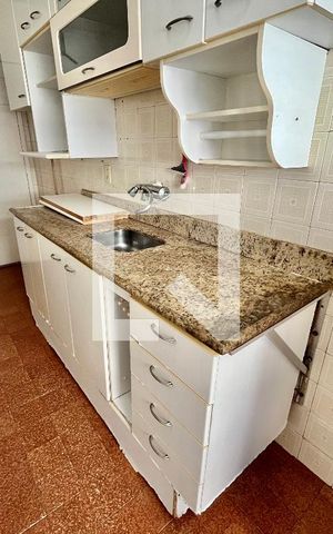 Apartamento à venda com 80m², 2 quartos e 1 vaga Apartamento à venda com 80m², 2 quartos e 1 vagaCozinha