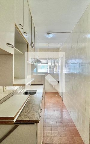 Apartamento à venda com 80m², 2 quartos e 1 vaga Apartamento à venda com 80m², 2 quartos e 1 vagaCozinha