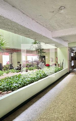 Apartamento à venda com 80m², 2 quartos e 1 vaga Apartamento à venda com 80m², 2 quartos e 1 vagaEntrada