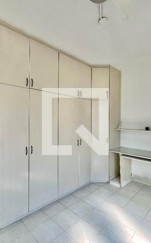 Apartamento à venda com 80m², 2 quartos e 1 vaga Apartamento à venda com 80m², 2 quartos e 1 vagaSuíte