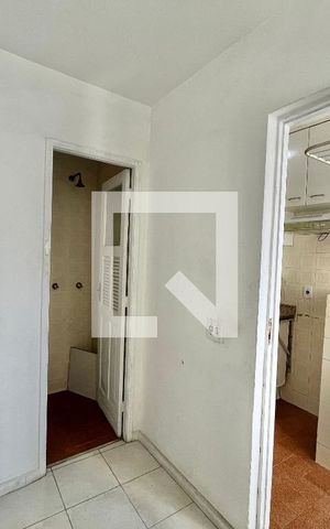 Apartamento à venda com 80m², 2 quartos e 1 vaga Apartamento à venda com 80m², 2 quartos e 1 vagaÁrea de serviço - Quarto