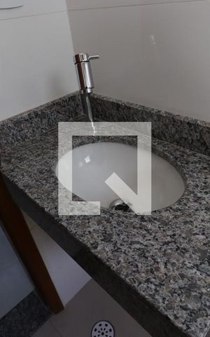 Apartamento à venda com 113m², 2 quartos e 1 vagaBanheiro Social - Pia