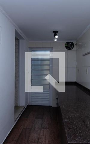 Casa à venda com 540m², 6 quartos e 4 vagas Casa à venda com 540m², 6 quartos e 4 vagasÁrea de Serviço