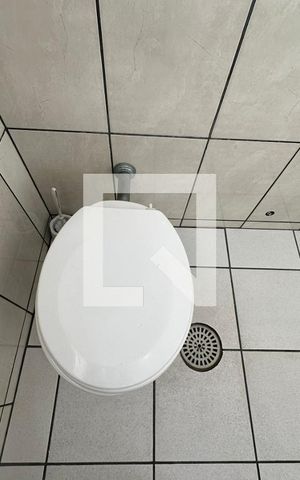 Casa à venda com 140m², 3 quartos e 4 vagasBanheiro