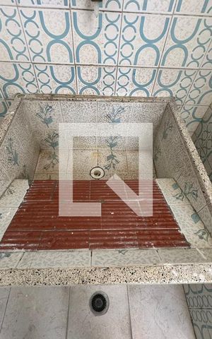 Casa à venda com 140m², 3 quartos e 4 vagasÁrea de Serviço