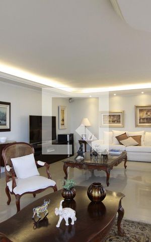 Apartamento à venda com 310m², 4 quartos e 3 vagasSala