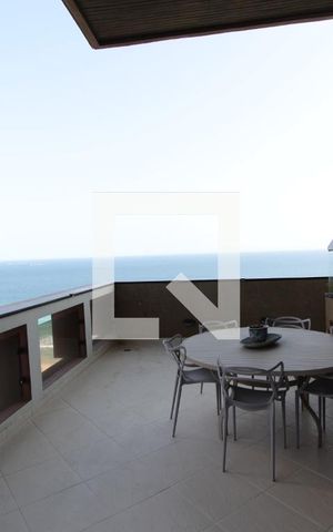 Apartamento à venda com 310m², 4 quartos e 3 vagasVaranda